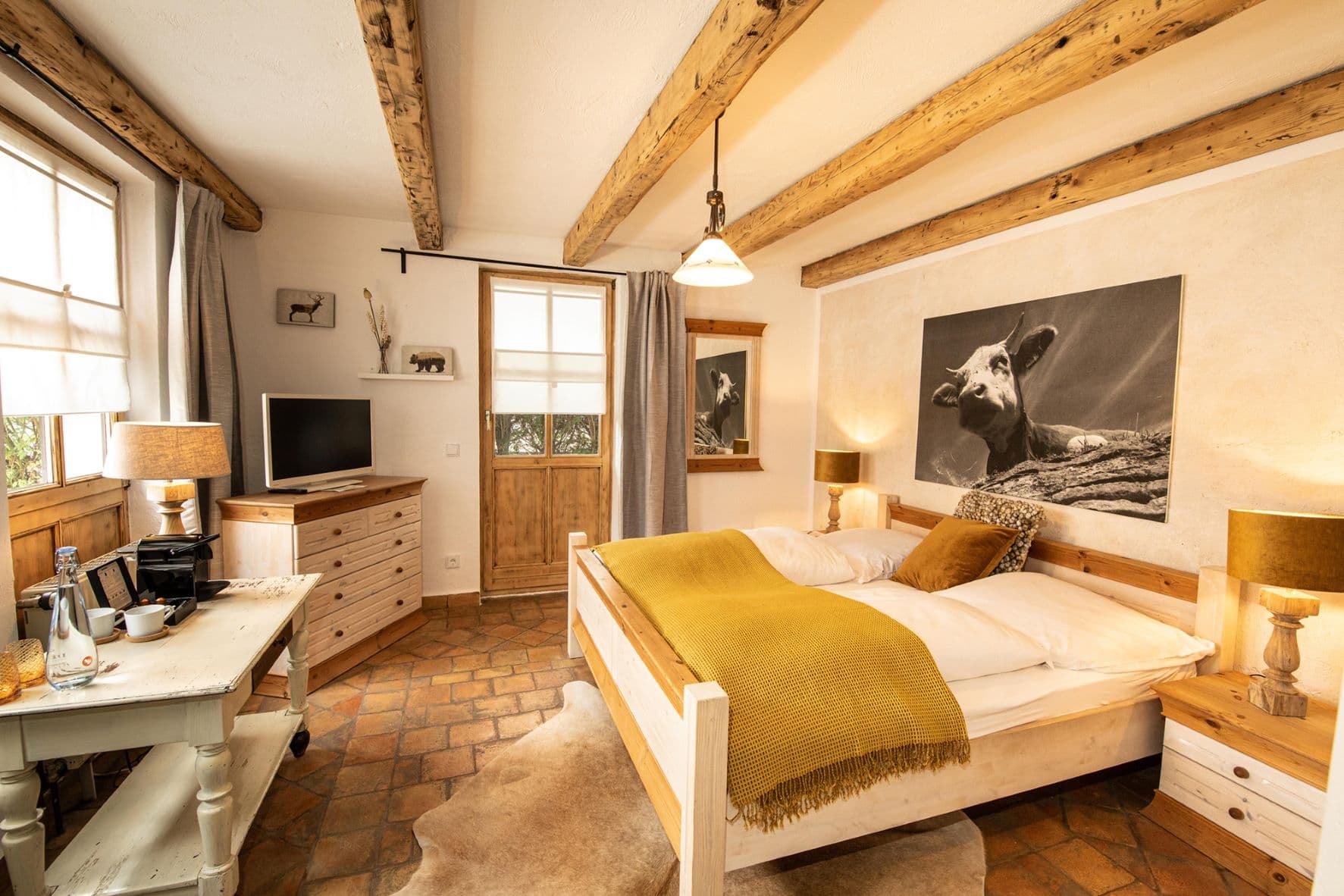 Doppelzimmer mit Holzbalken